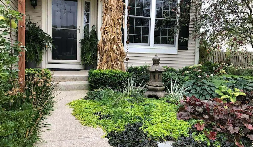 14 Easy Ideas for a Bigger-Looking Garden