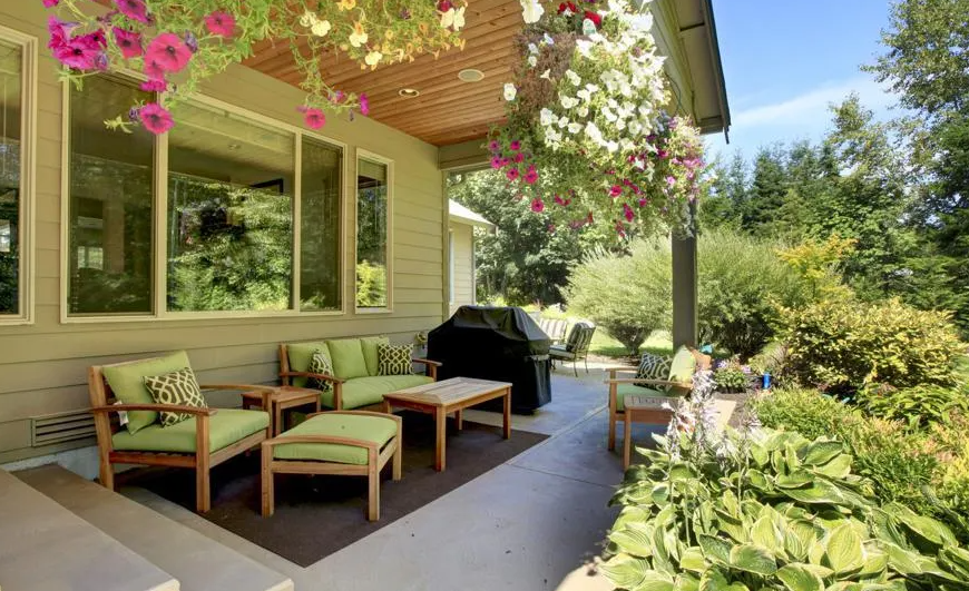 Ways to Make Your Tiny Outdoor Area Feel Bigger