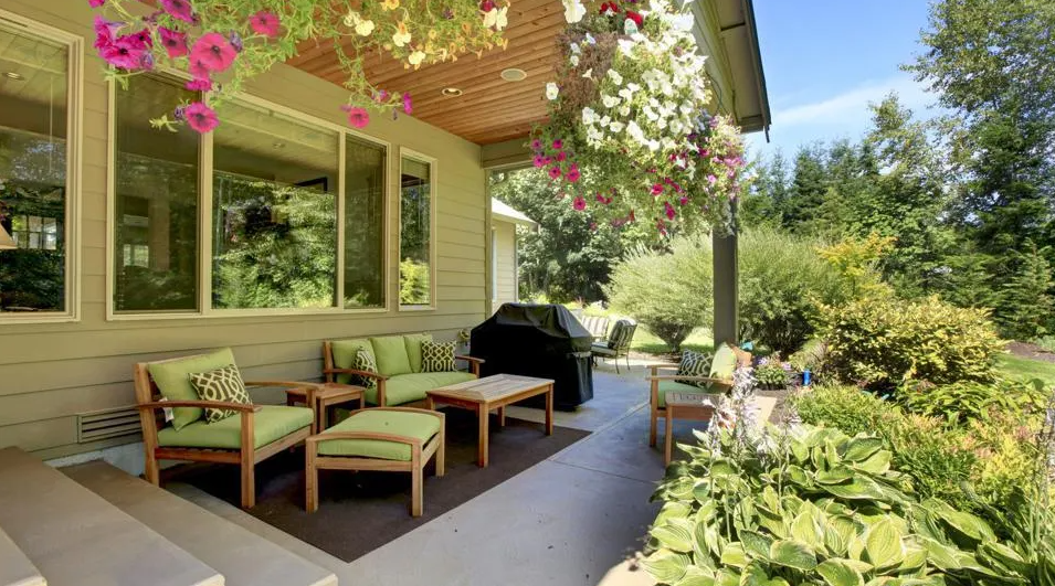 Ways to Make Your Tiny Outdoor Area Feel Bigger